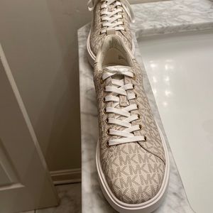 Michael Kors sneakers